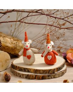 MOUSE HANGER POLYESTER DRESSED WITH HAT AND SCARF 2 ASSTD
