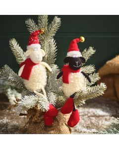 XMAS SHEEP HANGER 2 ASSTD WHITE FLEECE FABRIC WITH RED HAT & SCARF