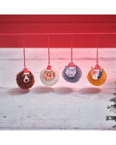 CHRISTMAS PETS DOG AND CAT WOOD AND FABRIC POM POM HANGER 4 ASSTD WITH TRAY OF 24