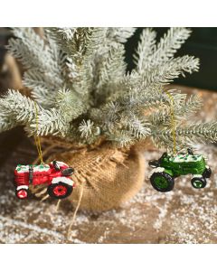 XMAS FARM TRACTOR HANGER 2 ASSTD POLYRESIN WITH SNOW