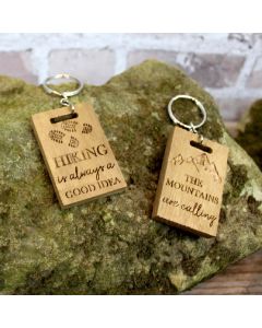 HIKING KEYRING 2 ASSTD CHUNKY NATURAL WOOD+++