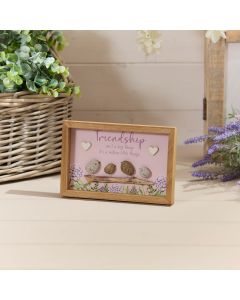 FLORAL FEATHERED WOOD FRAMED FRIENDSHIP PLAQUE WITH RESIN BIRDS