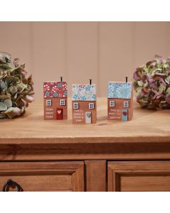 HOUSE BLOCK 3 ASSTD NATURAL WOOD WITH FLORAL ROOF SS25