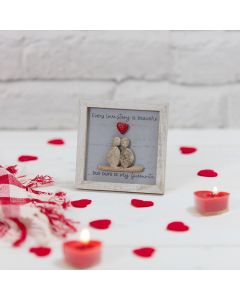 EVERY LOVE STORY IS BEAUTIFUL RESIN PEBBLE COUPLE ON WOOD EASEL PLAQUE