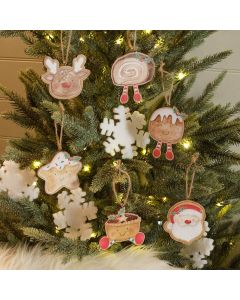 SANTA MAGICAL FEAST 6 ASSTD NOVELTY WOOD MINI HANGER WITH TRAY OF 36
