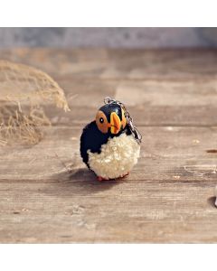PUFFIN POM POM KEYRING BLACK AND WHITE 48/BASKET