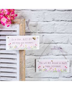 FLORAL RETIREMENT WOODEN PLAQUE WITH BEE 2 ASSTD++